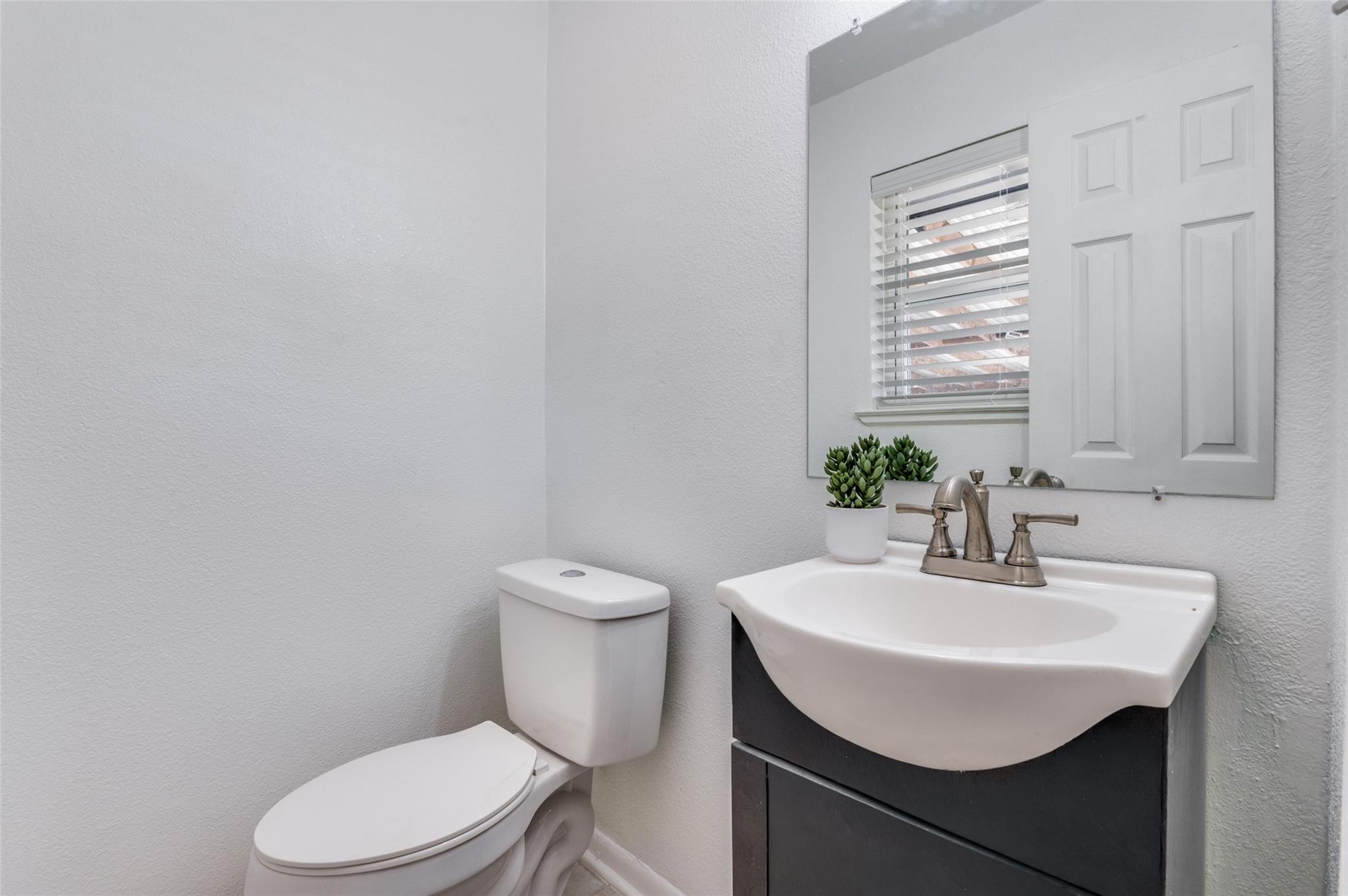 Ross Ln, Seagoville, TX 75159