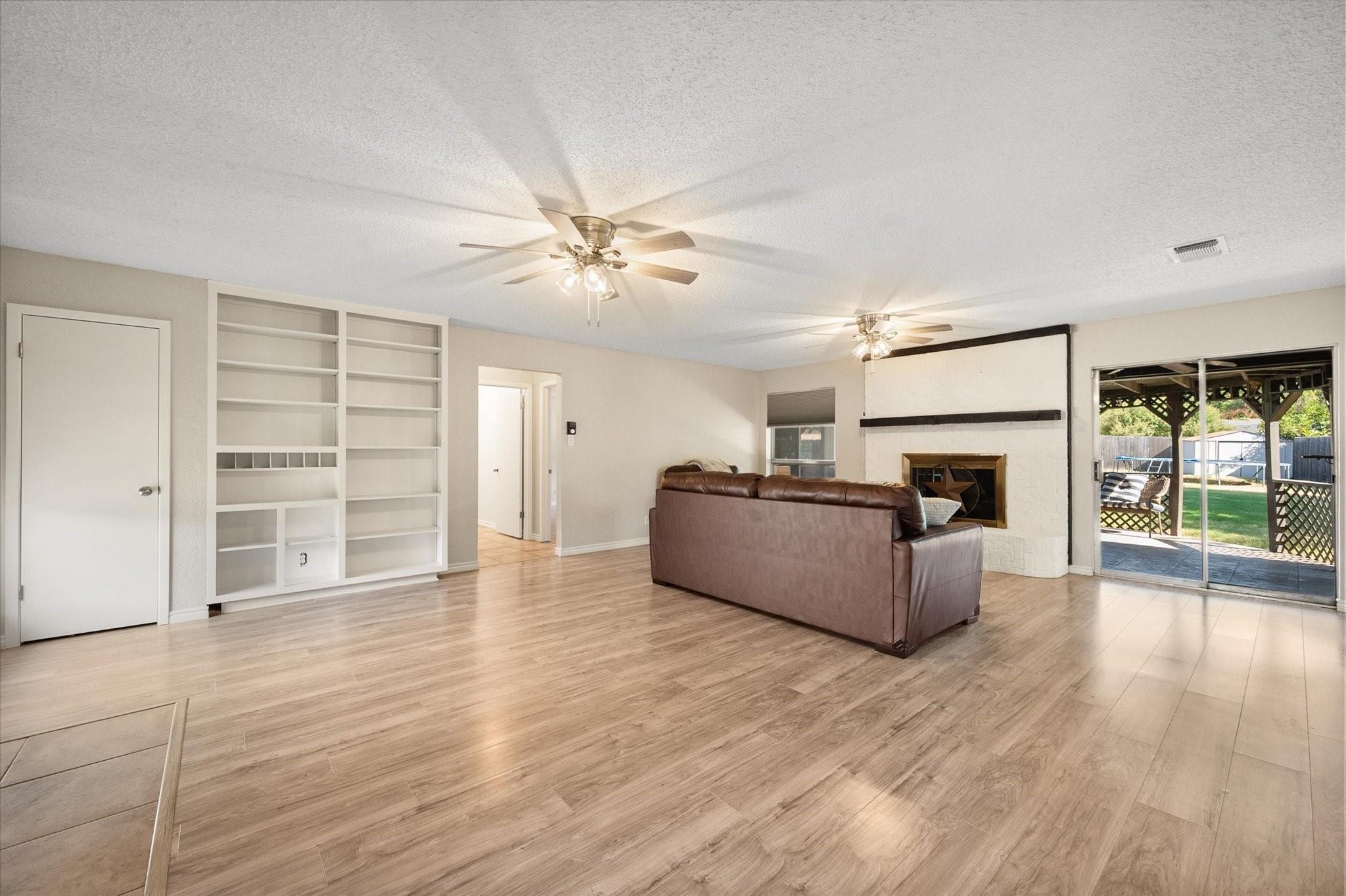 Haywood Dr, Benbrook, TX 76126 #1