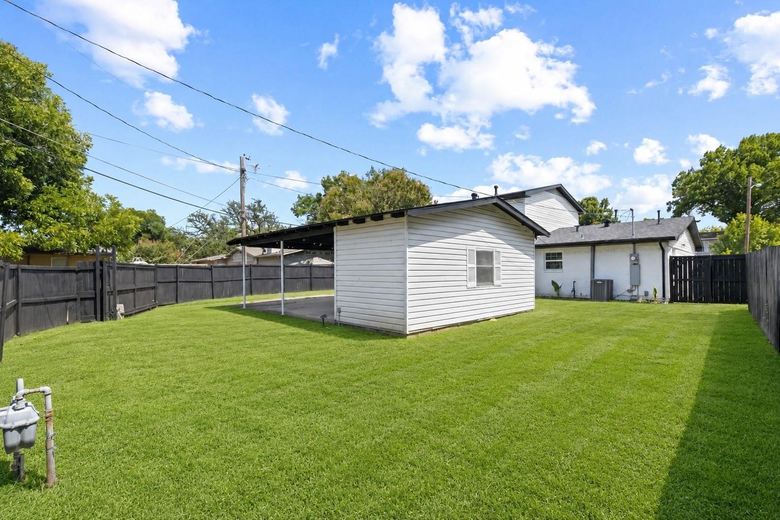 Strathmore Dr, Dallas, TX 75238 #1