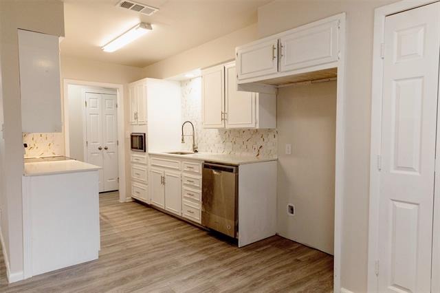 Yorke St, Mount Pleasant, TX 75455