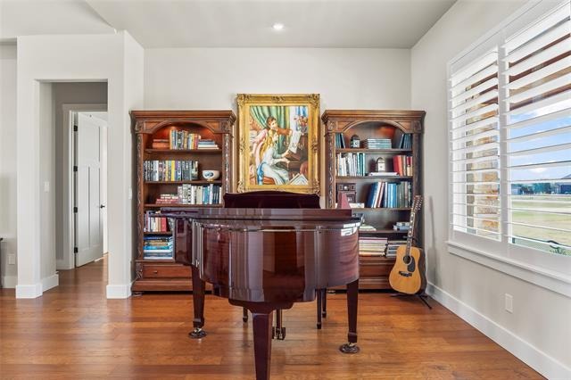 Avenue 196 , Strathmore, CA 93267