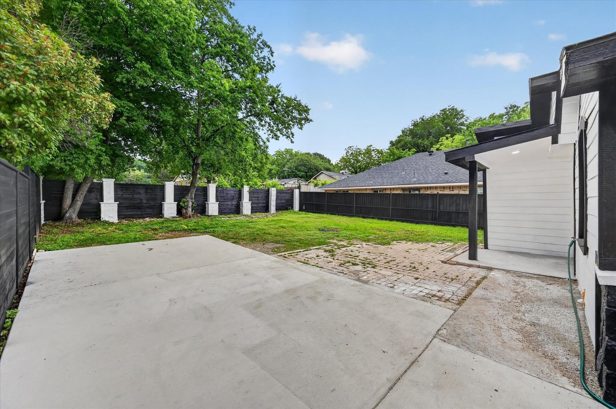 Pemberton Hill Rd, Dallas, TX 75217 #1
