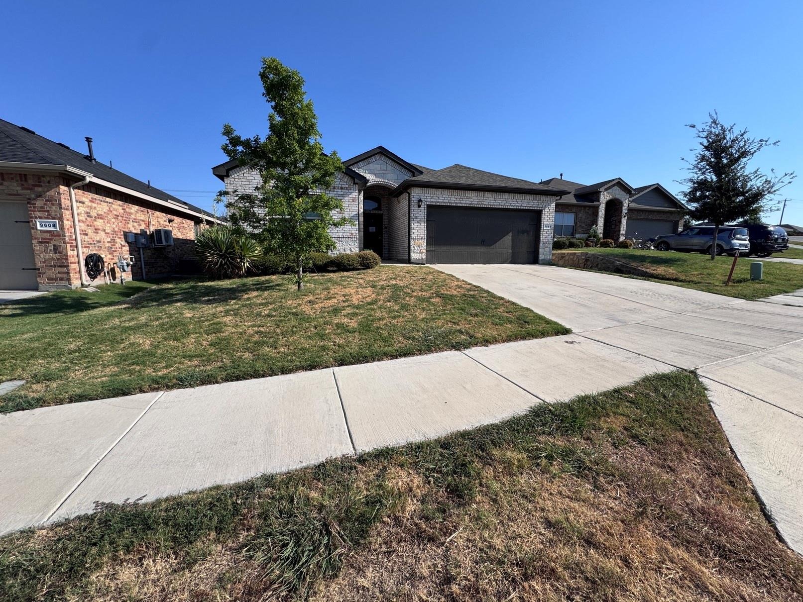 Hickory Knob Dr, Fort Worth, TX 76108