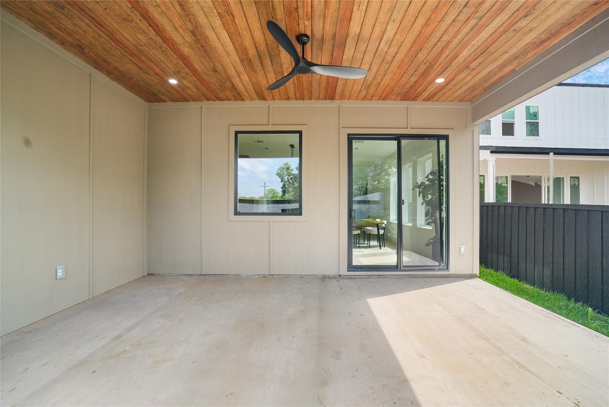 Pollard St, Dallas, TX 75208