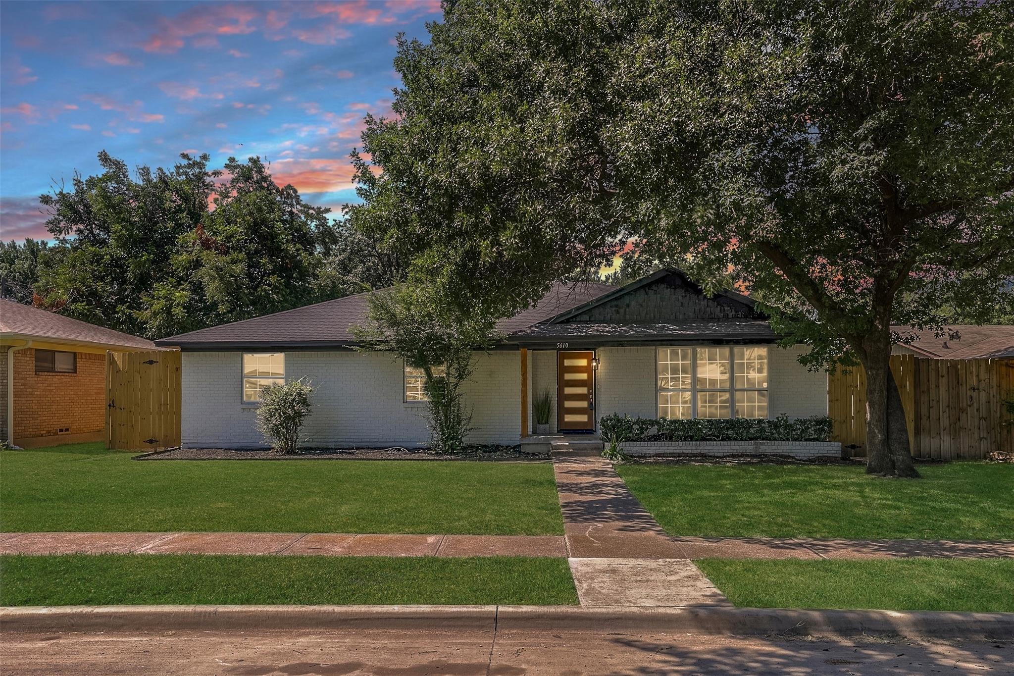 Enchanted Ln, Dallas, TX 75227