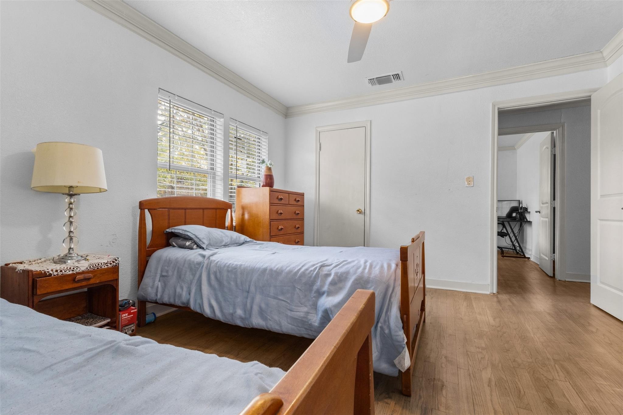 Waldron Ave, Fort Worth, TX 76133