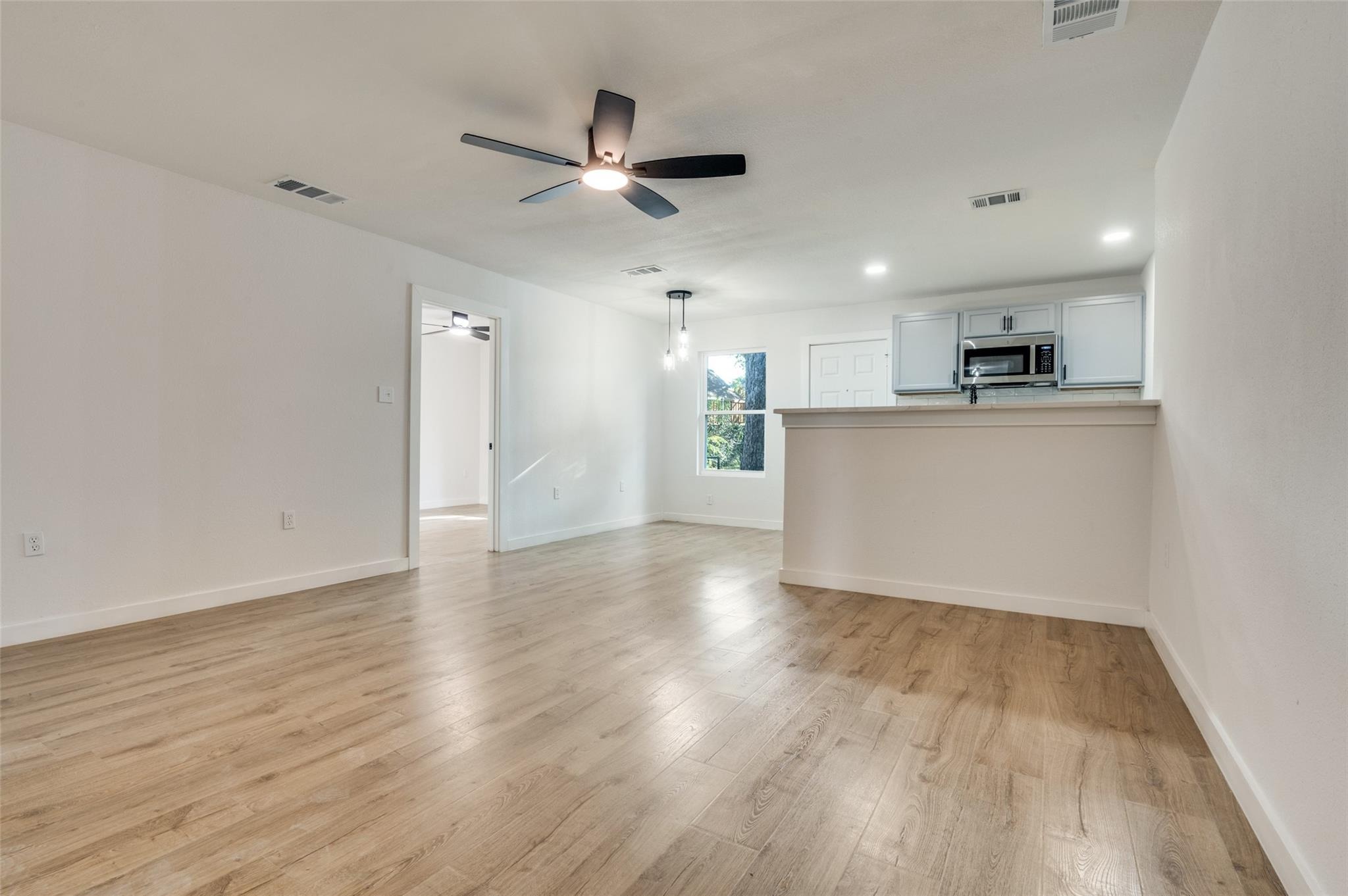 Easter Ave, Dallas, TX 75216 #1