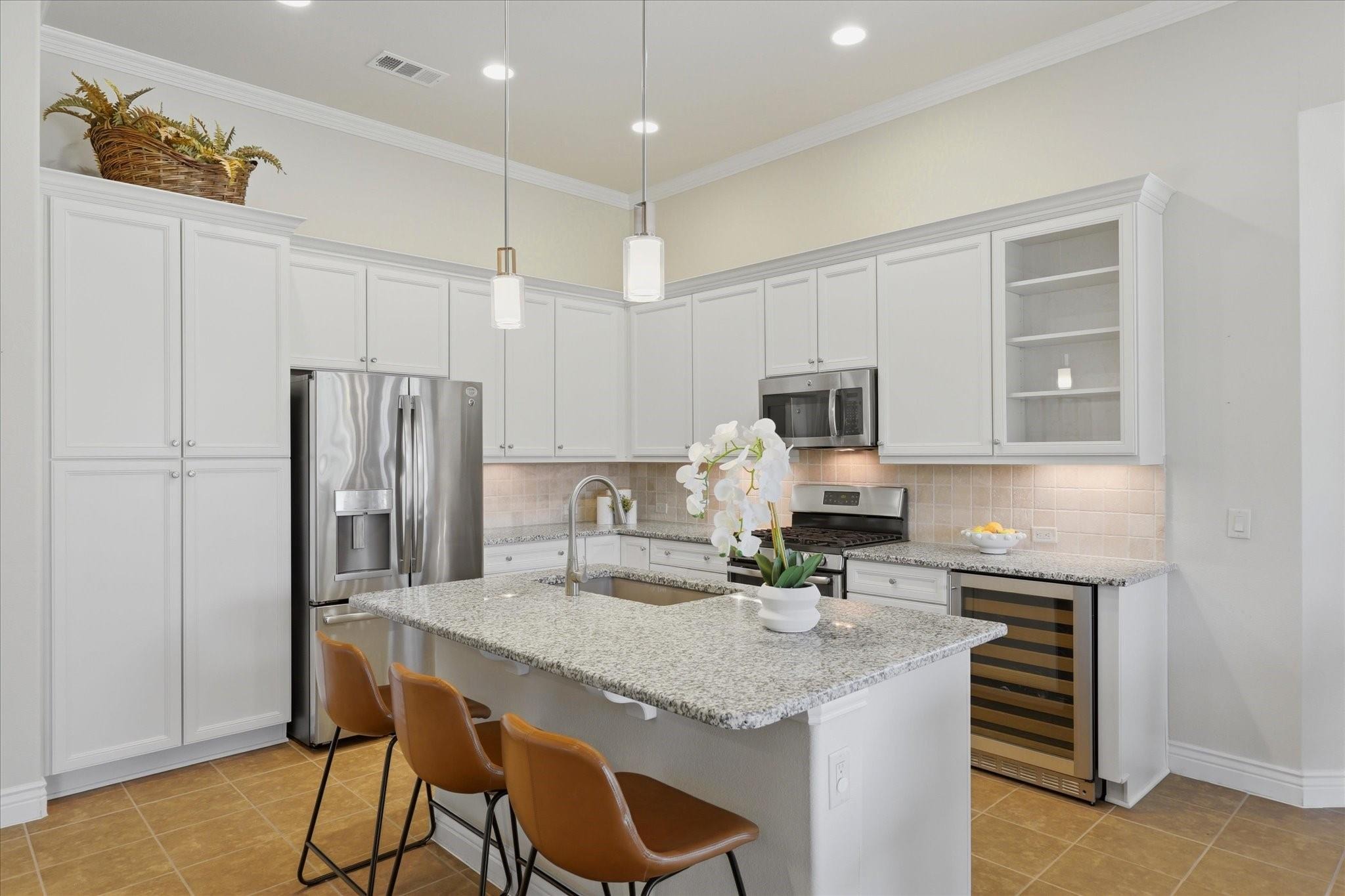 Baywood Ct, Denton, TX 76207 #1