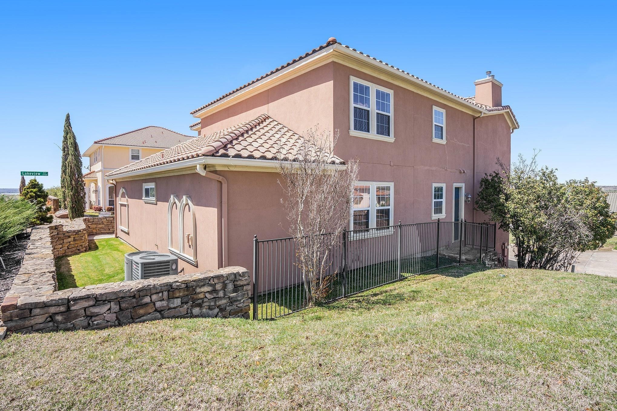 Lakeview Cir, Fort Worth, TX 76179 #1