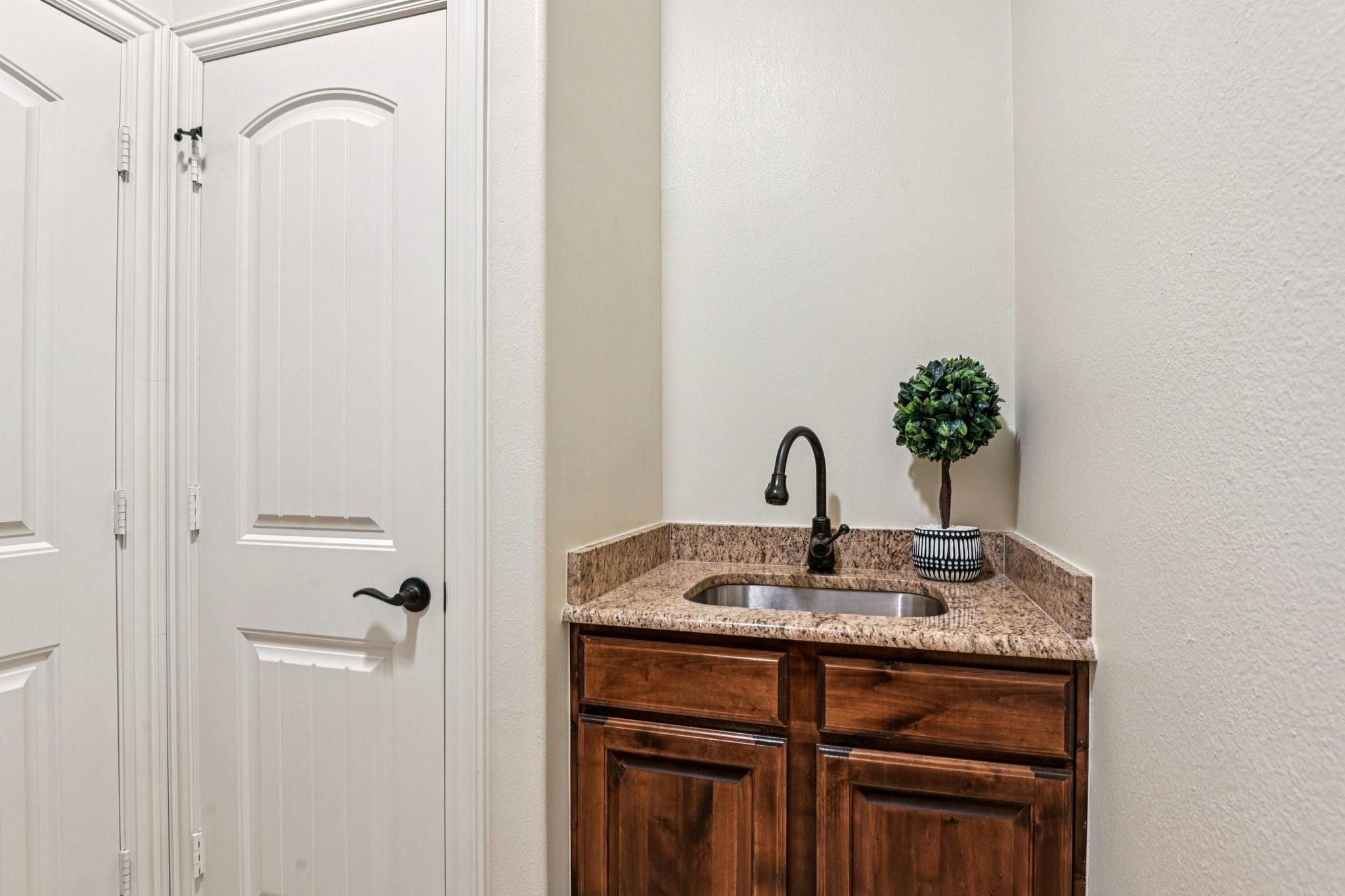 White Pine Dr, Royse City, TX 75189 #1