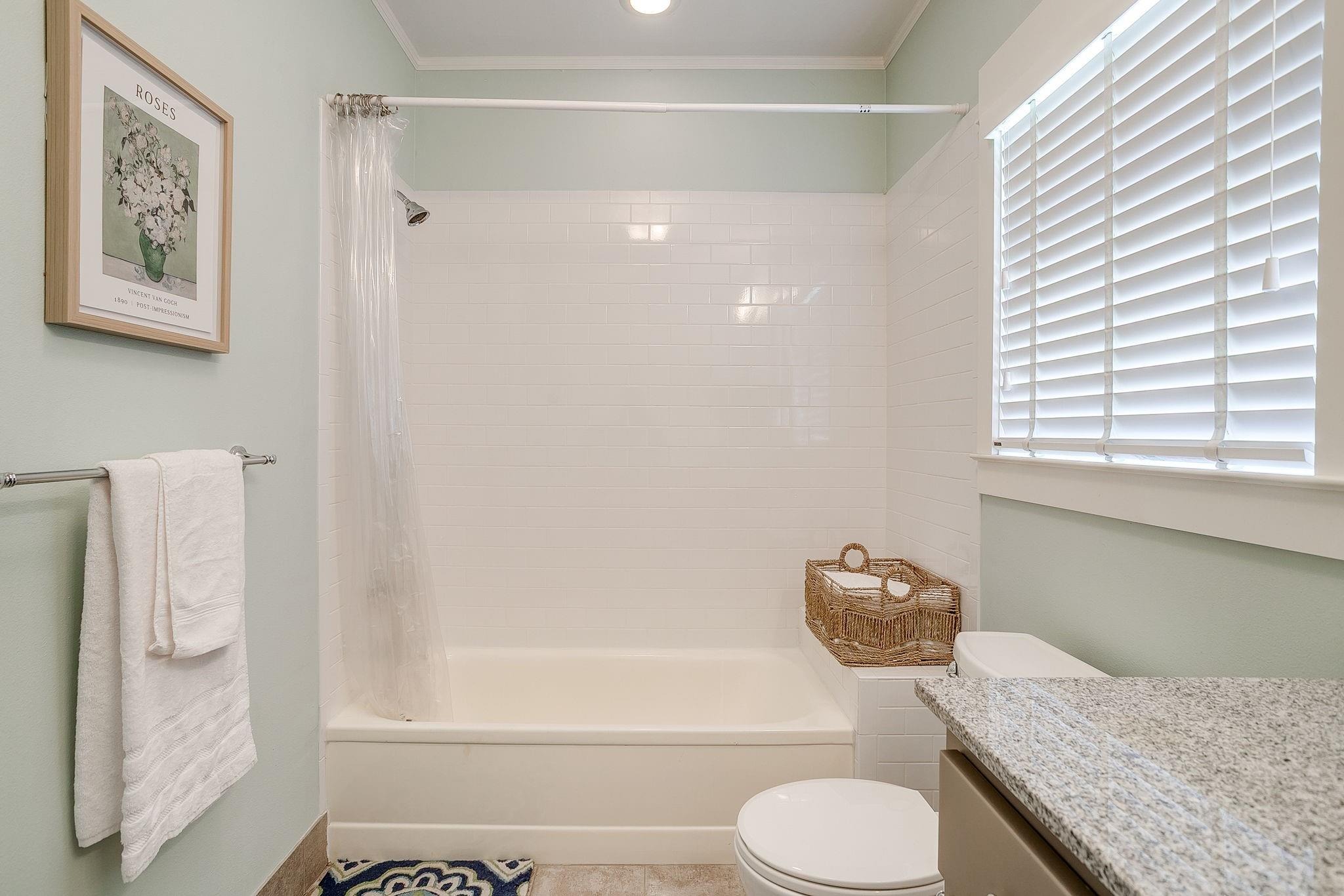 College Ave, Fort Worth, TX 76110