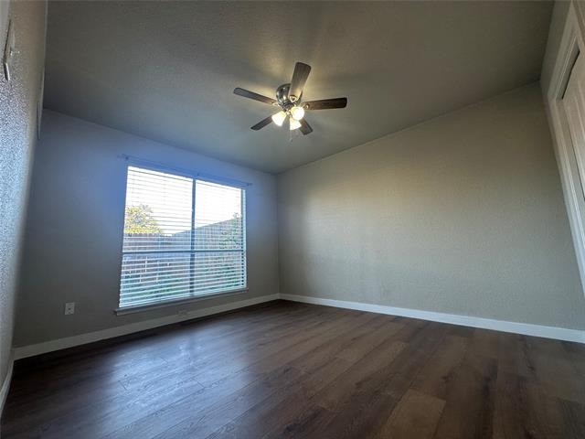 Nina Cir, Grand Prairie, TX 75052