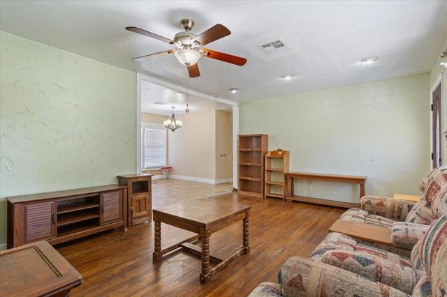 Colonial Ave, Waco, TX 76710 #1