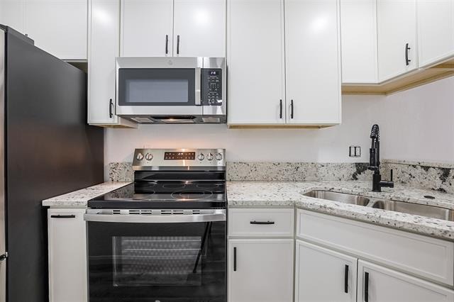 Midpark Rd, Dallas, TX 75240