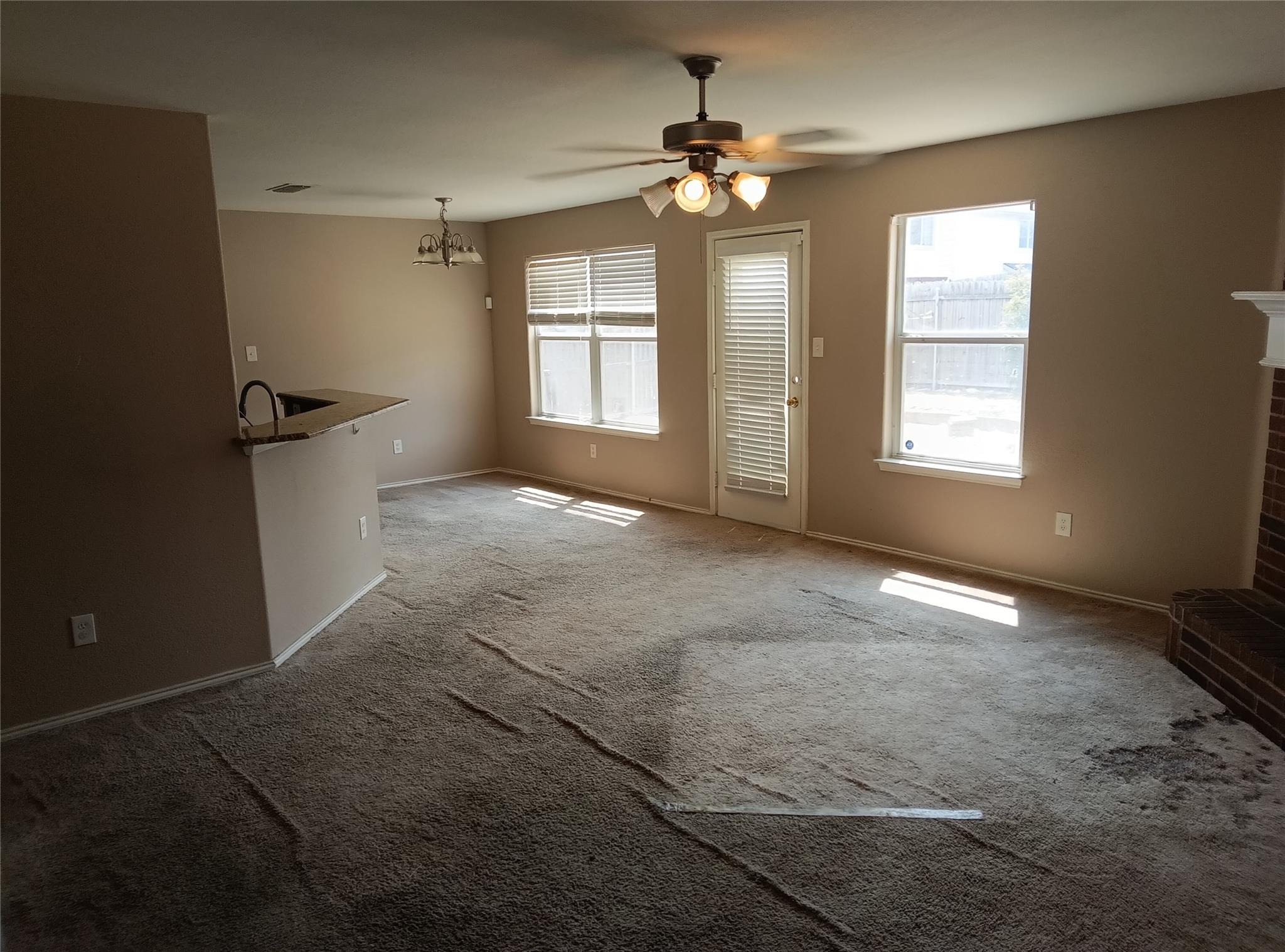 Heritage Dr, Crowley, TX 76036