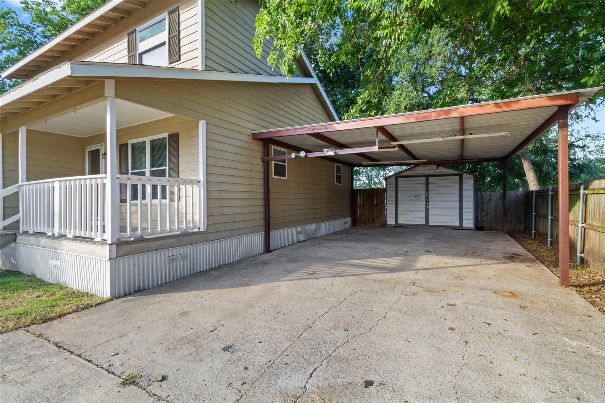 Sydney Dr, Waco, TX 76708