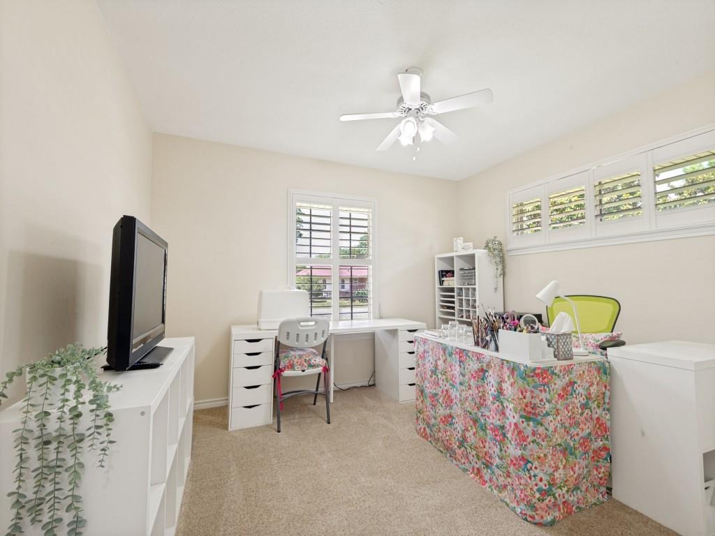 Murl Dr, Irving, TX 75062