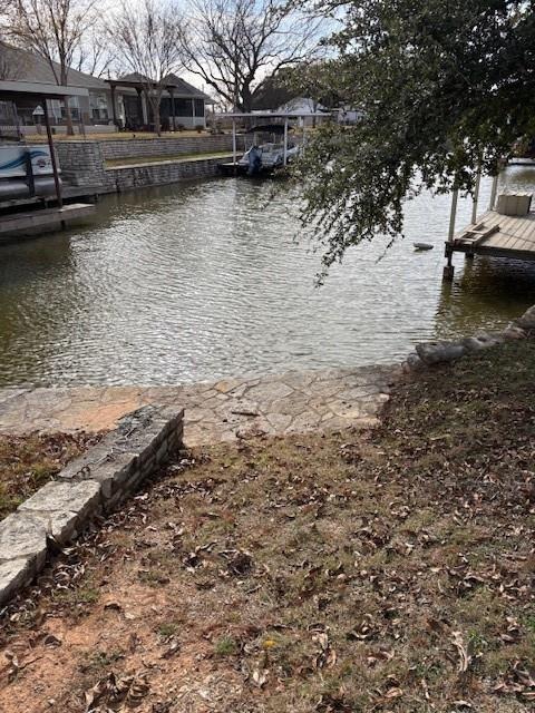 Sky Harbour Ct, Granbury, TX 76049