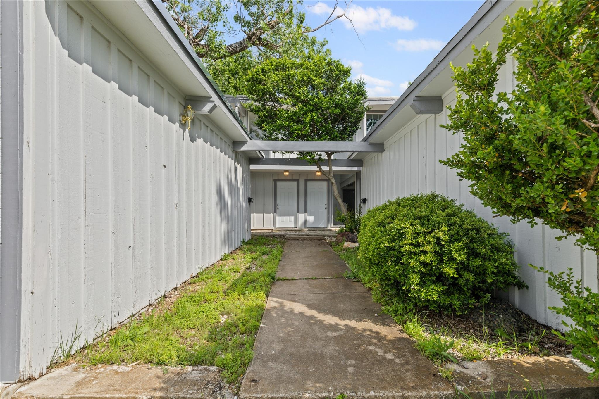 Walraven Cir, Fort Worth, TX 76133 #1