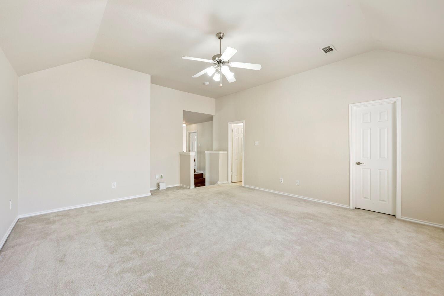 Ivy Glen Dr, Grand Prairie, TX 75052