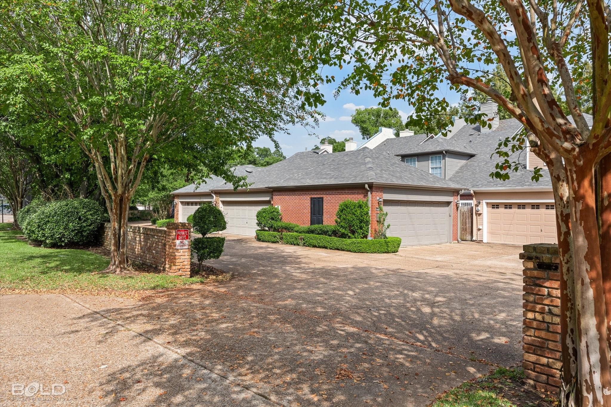 Kings Hwy, Shreveport, LA 71105