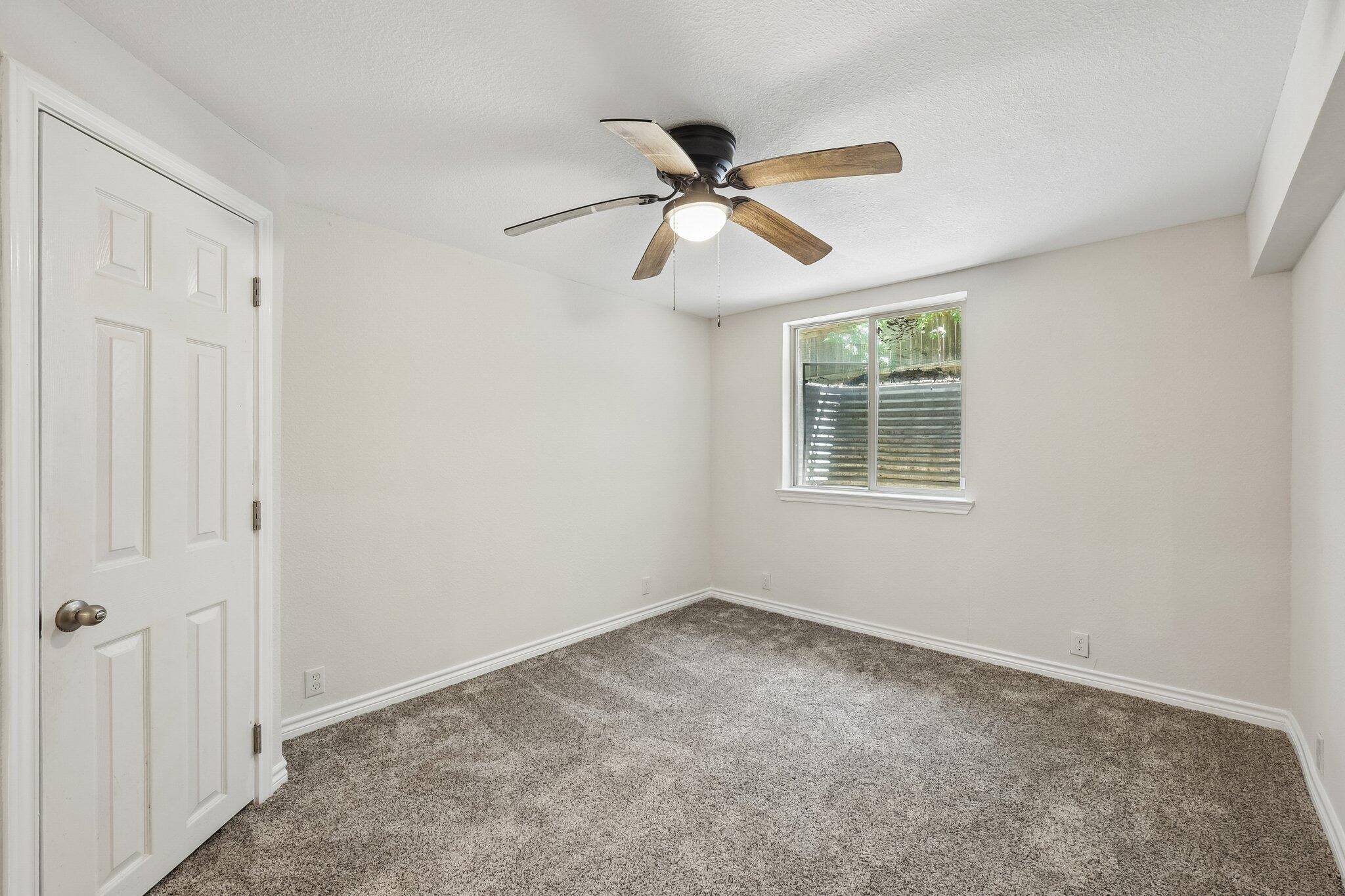Parkwood Dr, North Richland Hills, TX 76182