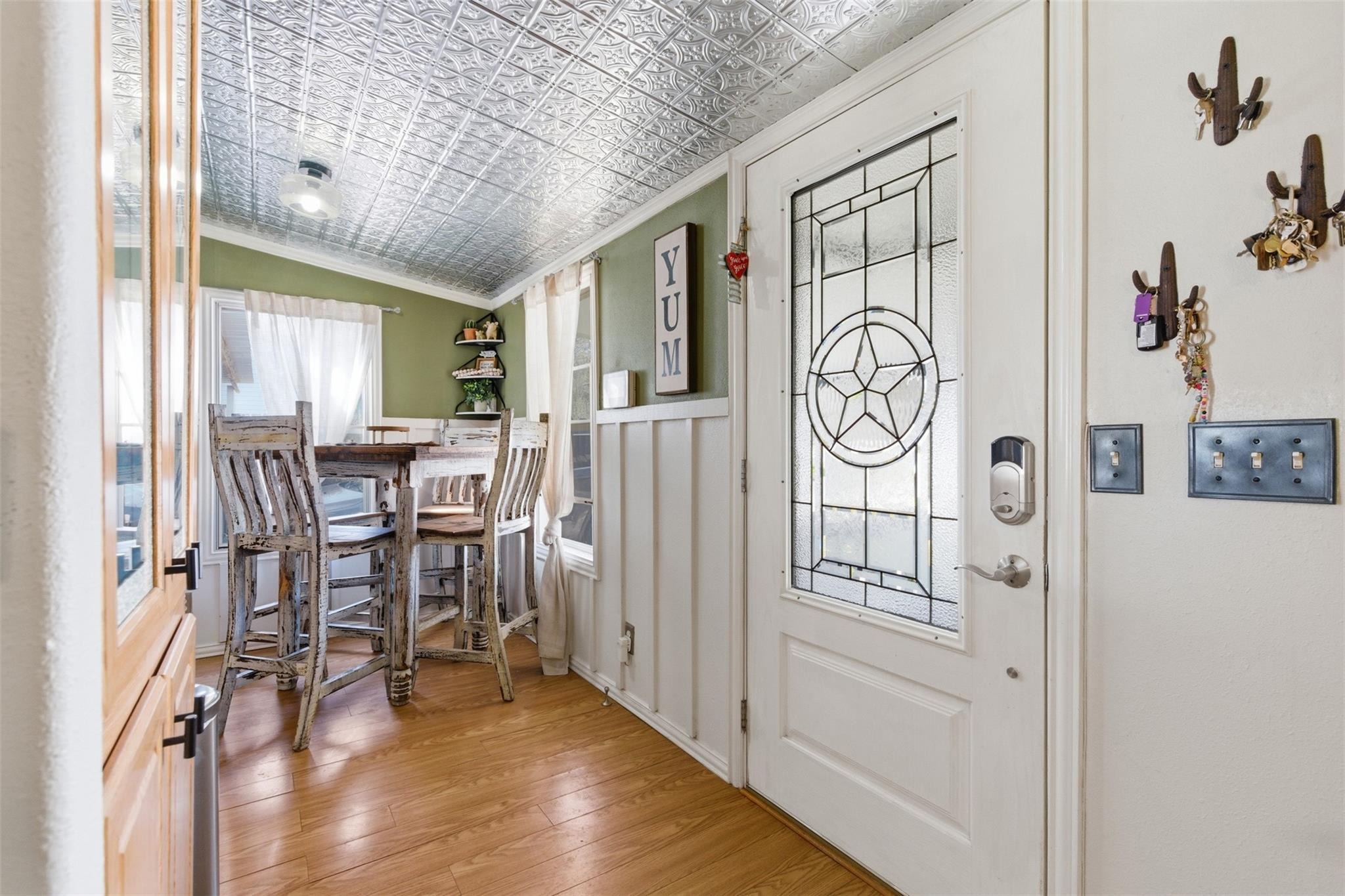Sky Ct, Granbury, TX 76049 #1
