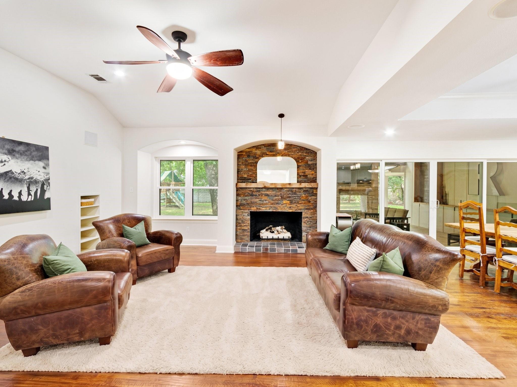 Galway Dr, Dallas, TX 75218
