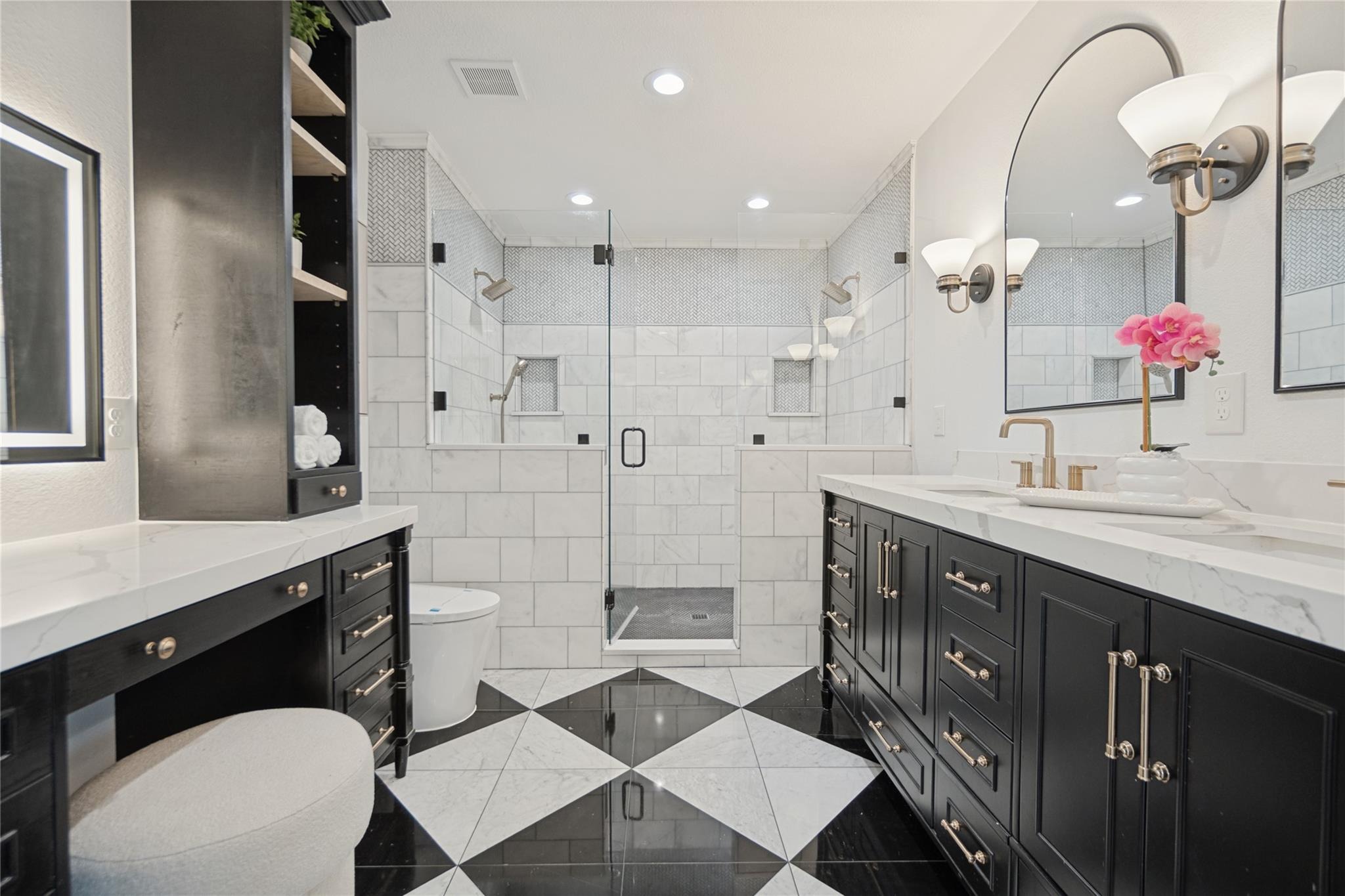 Knott Pl, Dallas, TX 75208 #1