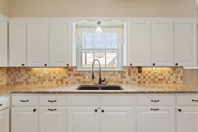 Colonial Ave, Waco, TX 76710