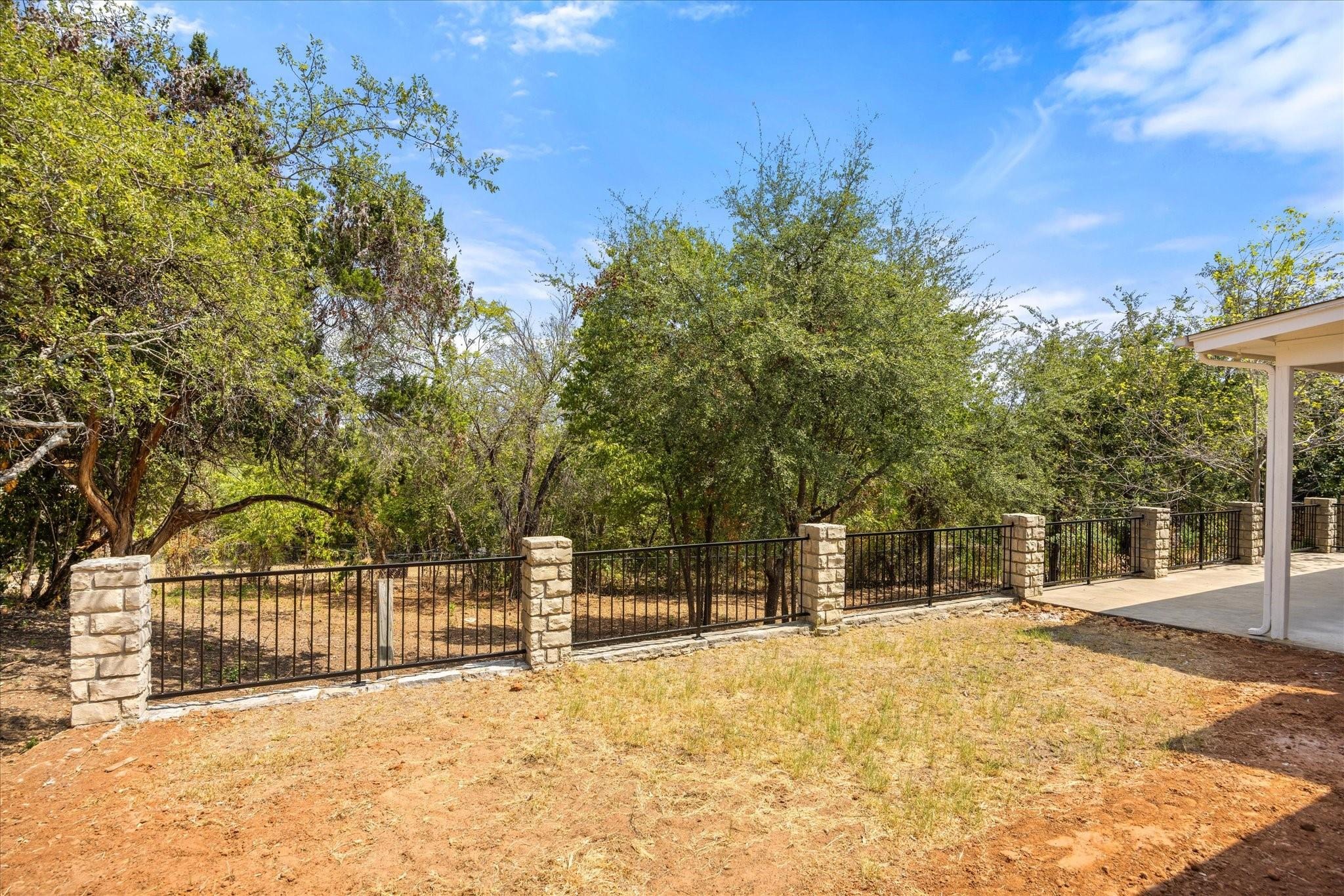 Fairway Cir, Granbury, TX 76049