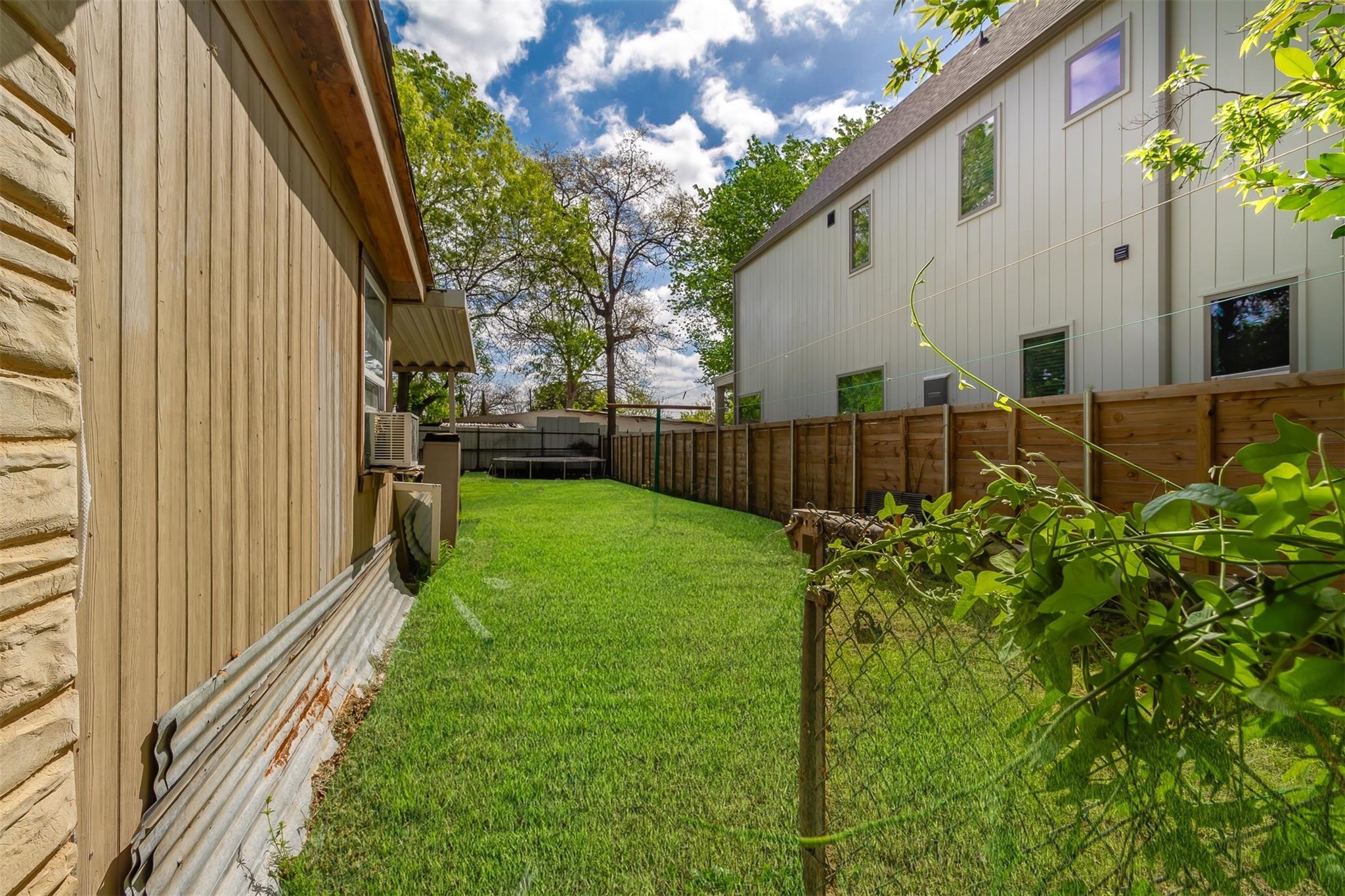 Athenia Dr, Fort Worth, TX 76114