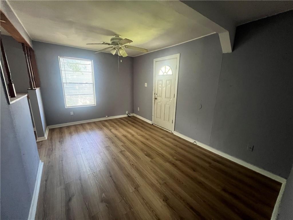Marshall Ave, Waco, TX 76708