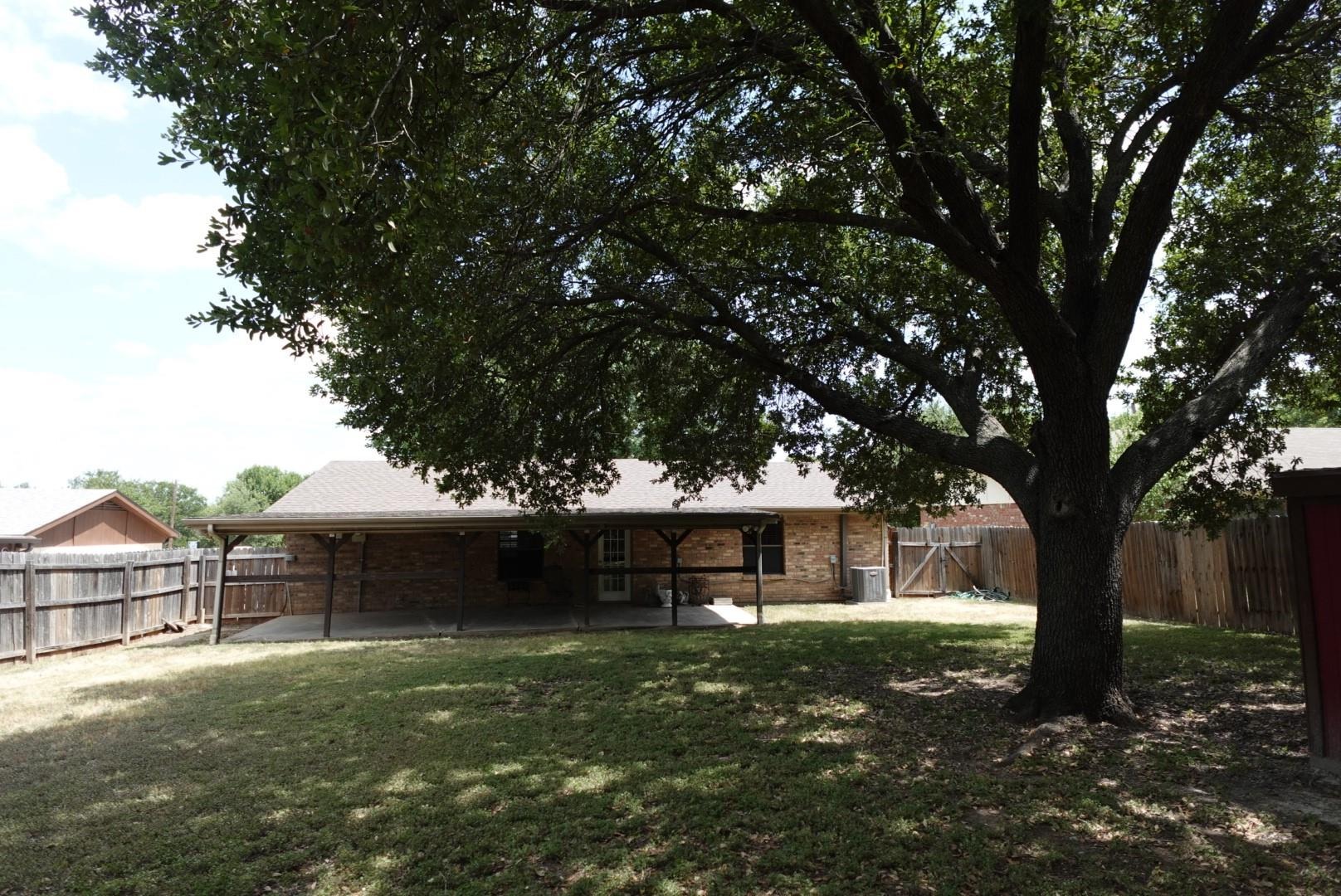 Torrey St, Granbury, TX 76048 #1