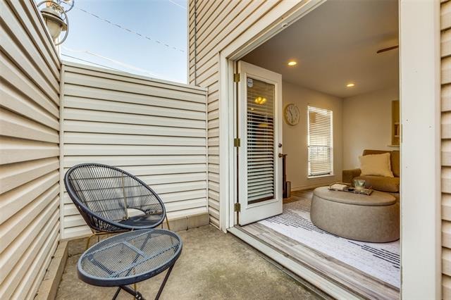Hartford St, Dallas, TX 75219 #1