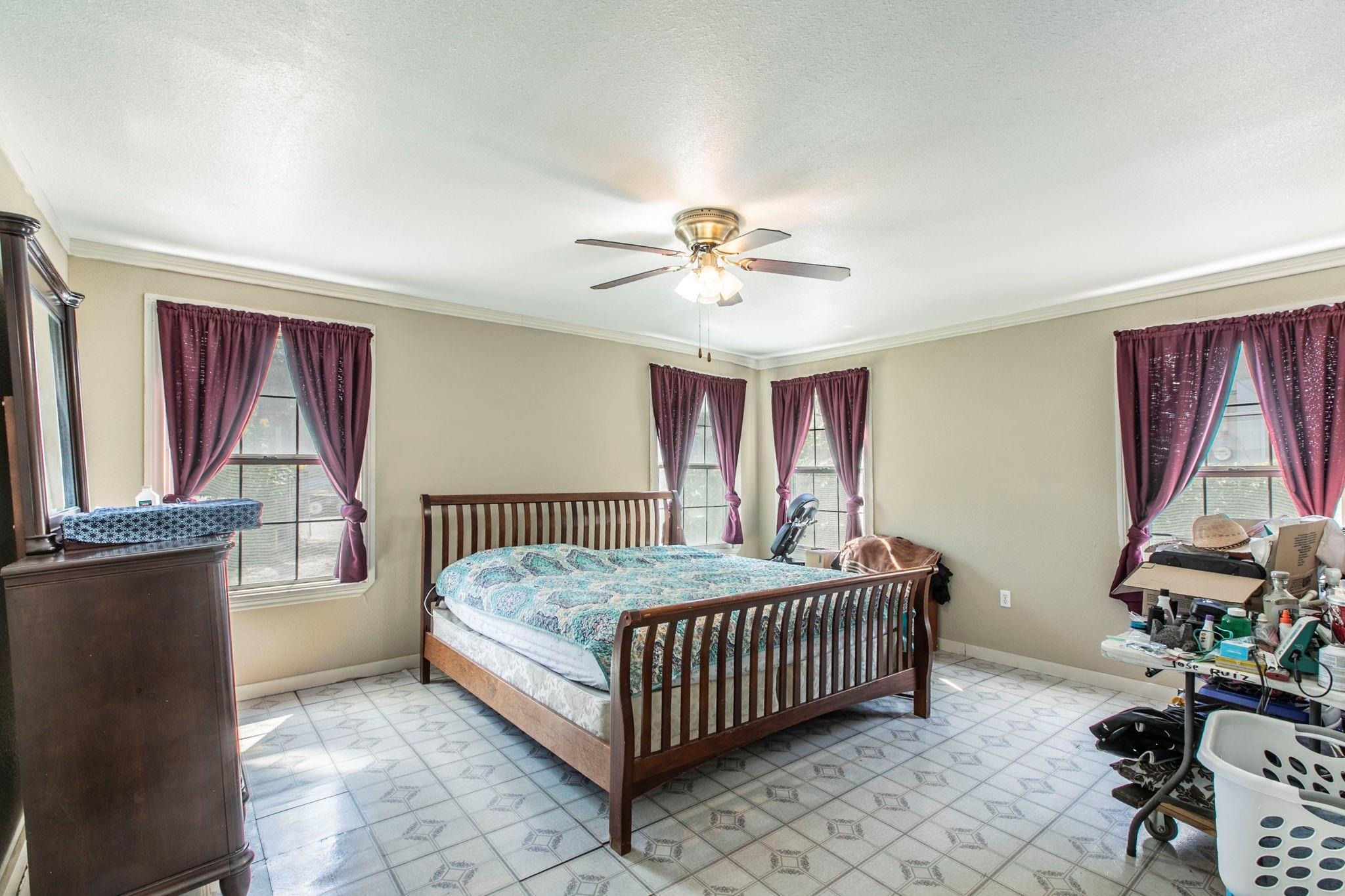 Pine Ave, Waco, TX 76708 #1
