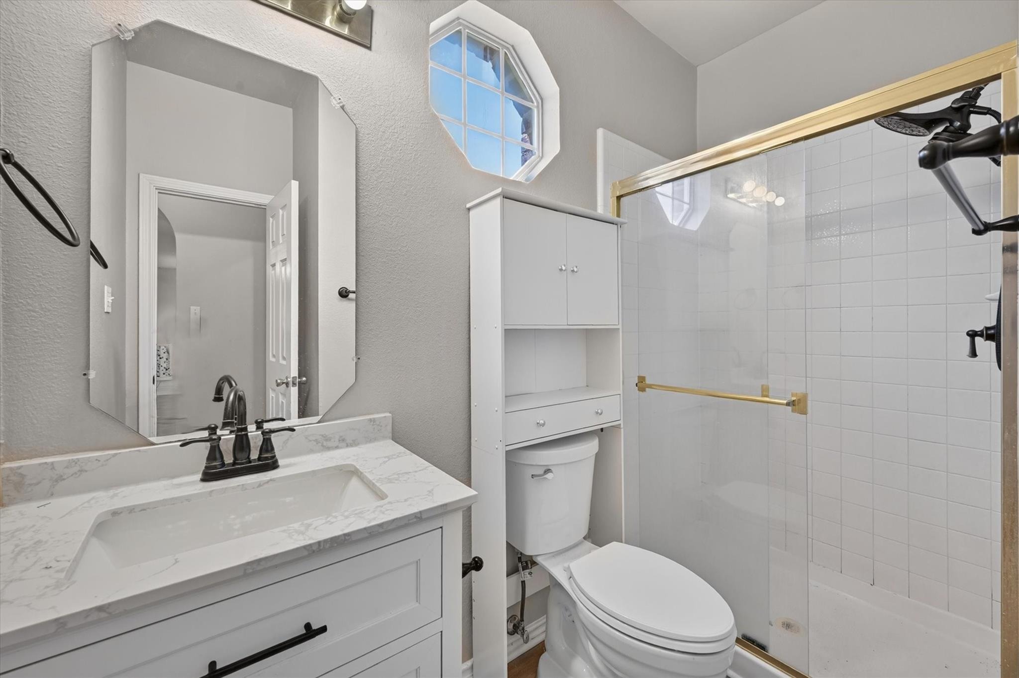 Sam Dennis Dr, Lewisville, TX 75077