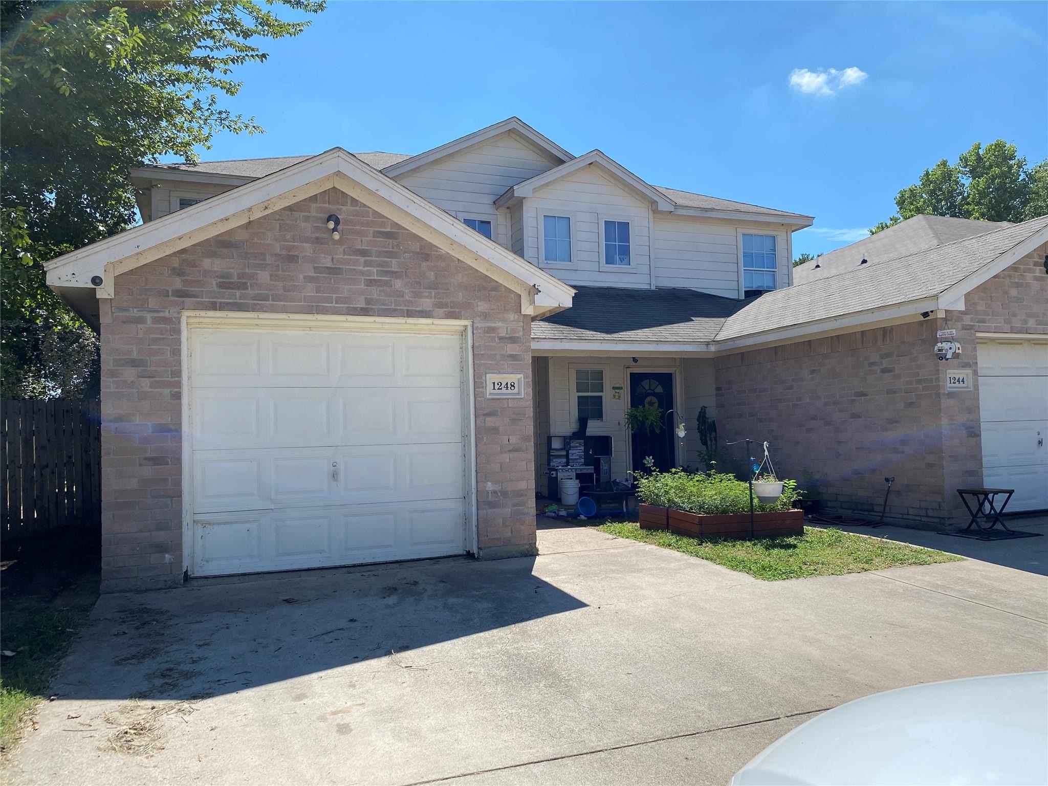 Village Garden Dr, Azle, TX 76020 #1