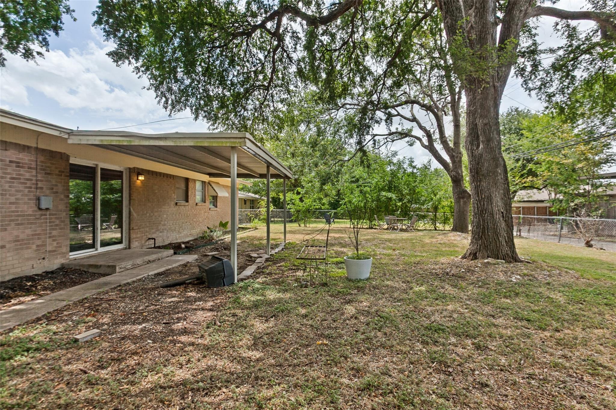 Sunland St, Dallas, TX 75218 #1