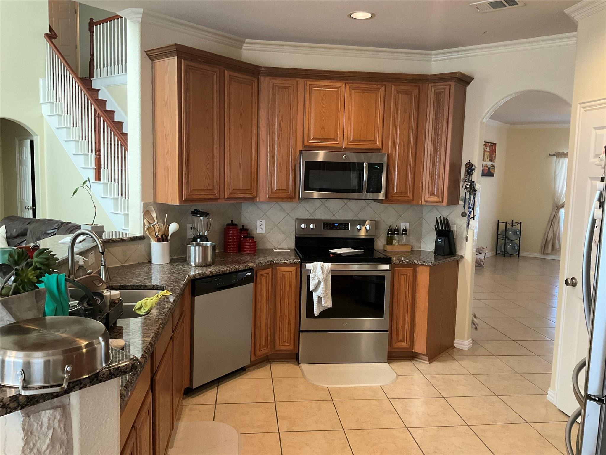 Glen Ranch Dr, Burleson, TX 76028 #1