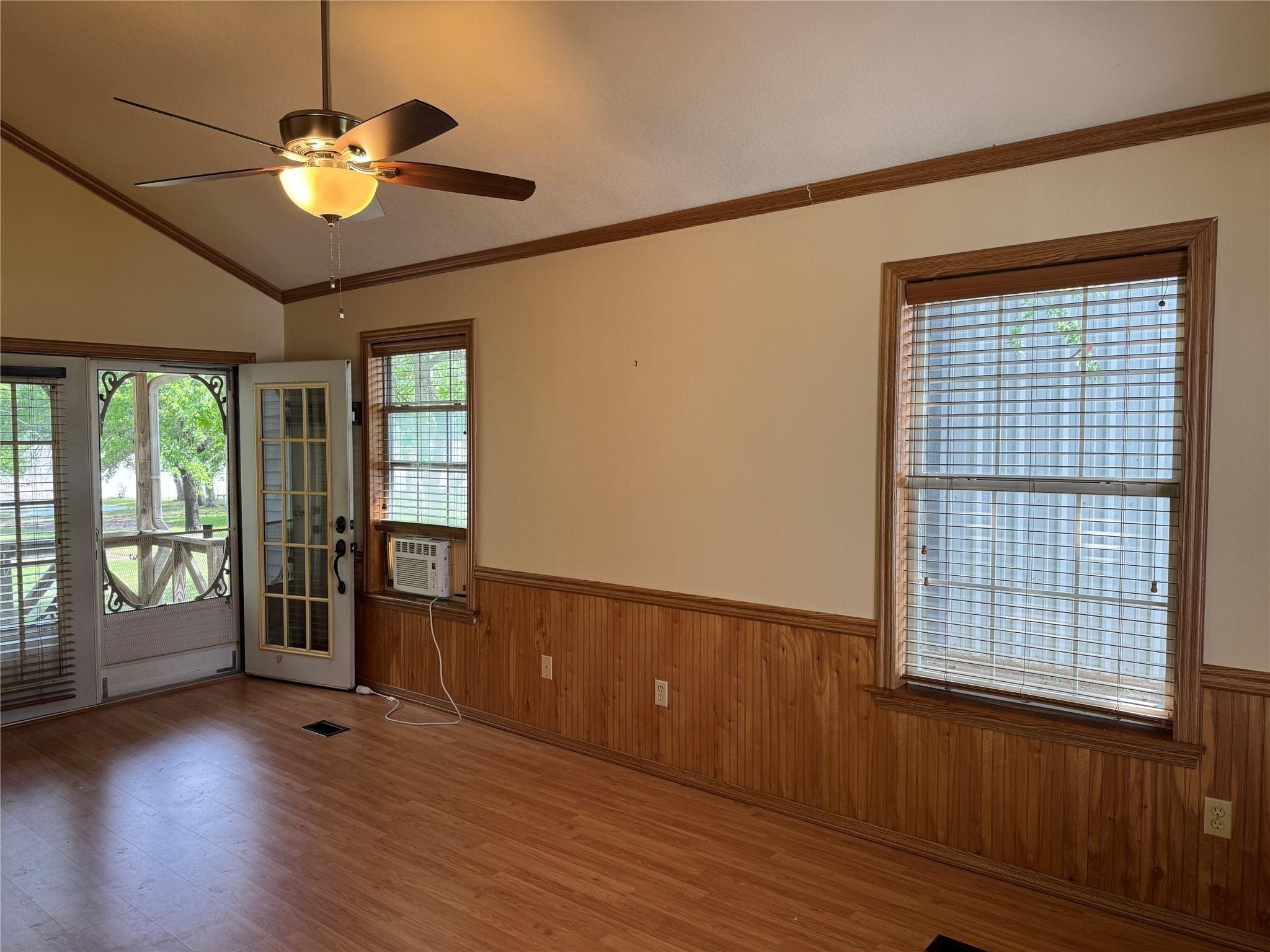Oak St, Nocona, TX 76255 #1