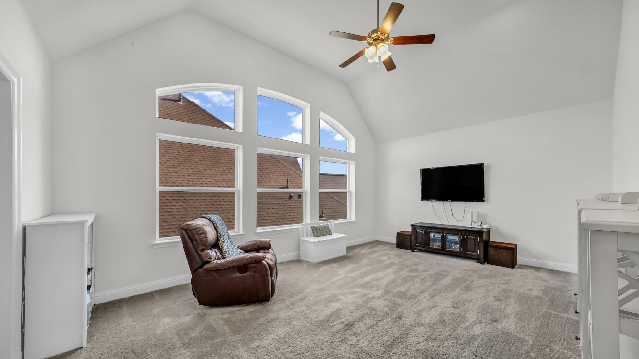 Roundtree Cir, Aledo, TX 76008