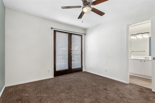 Sandhurst Ln, Dallas, TX 75206