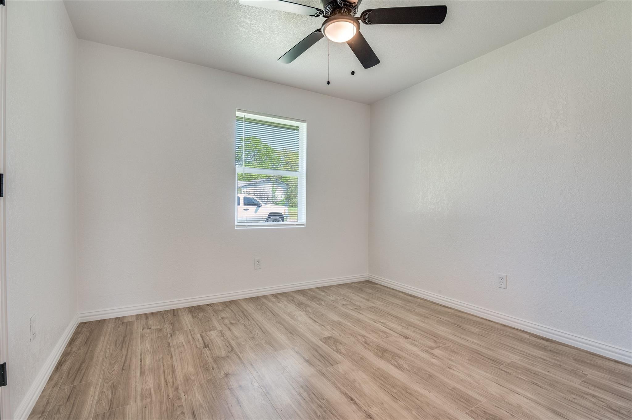 Kyle Dr, Balch Springs, TX 75180