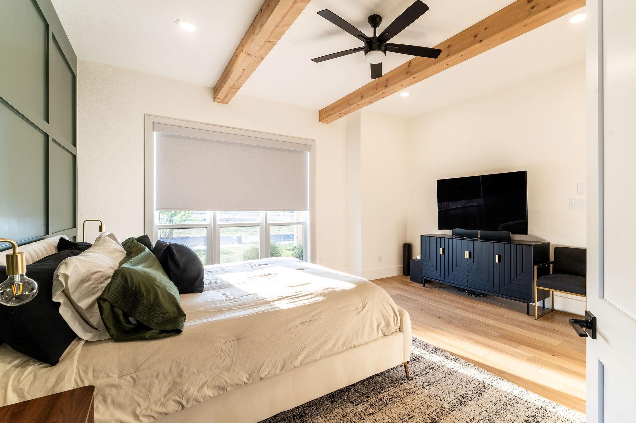 Hummingbird Ln, Justin, TX 76247