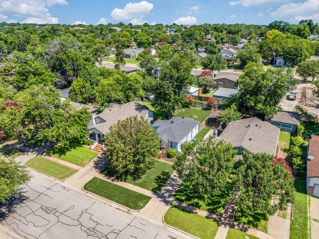 Calmont Ave, Fort Worth, TX 76107 #1
