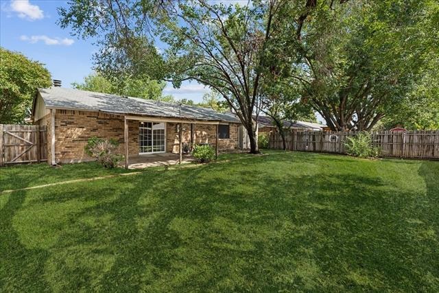 Forestwood Dr, Forney, TX 75126