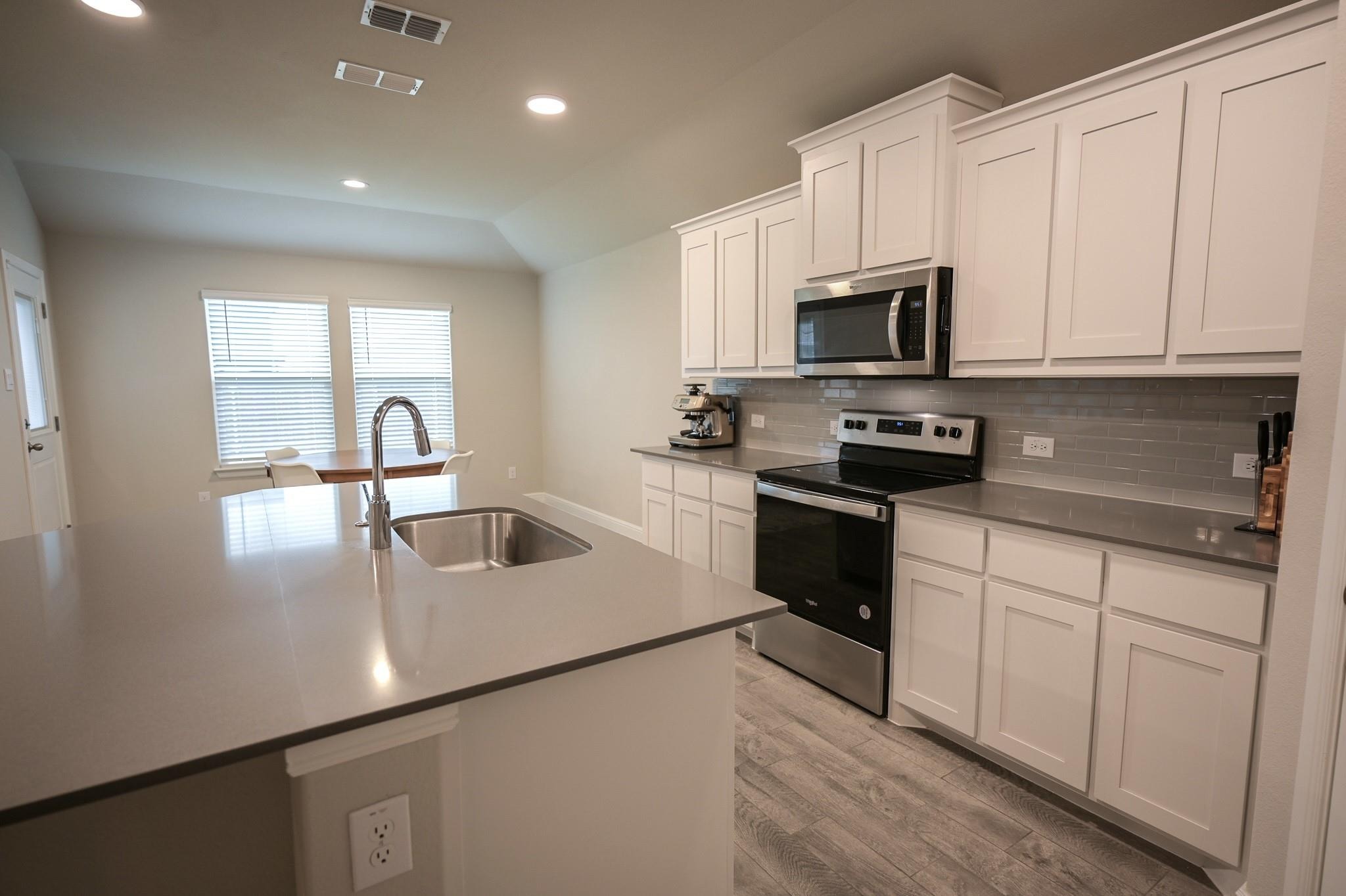 Golden Gate Park Rd, Alvarado, TX 76009