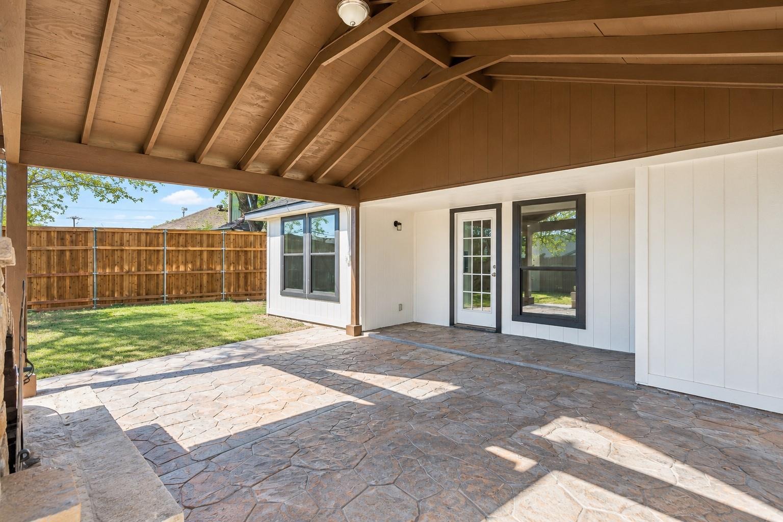 Keeler Dr, Arlington, TX 76001