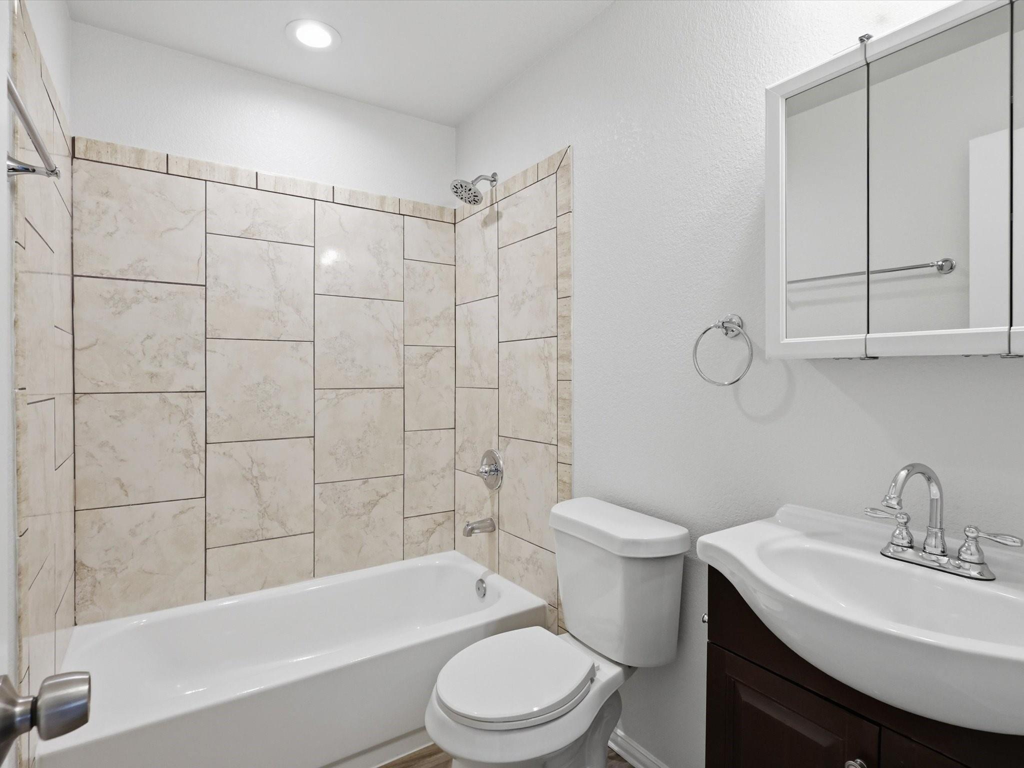 Stewart St, Fort Worth, TX 76104